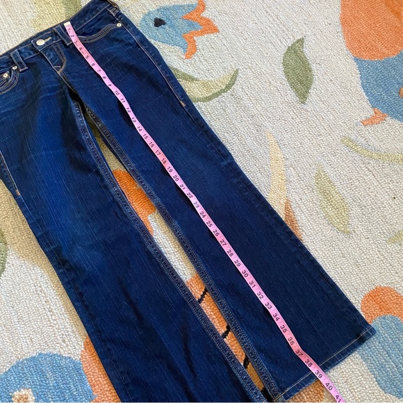 True Religion I Becky QT I Mid-Rise Boot Cut Jeans - Picture 5 of 16